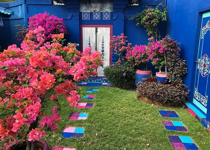 Villa Majorelle Bali Seminyak 