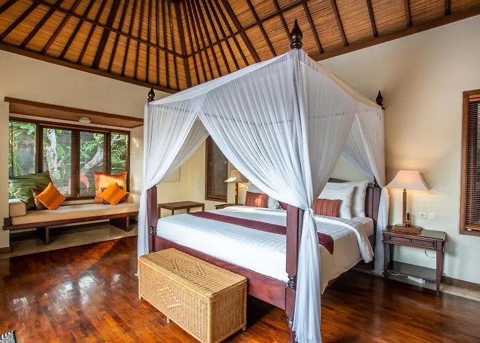 Villa Saffron Seminyak 